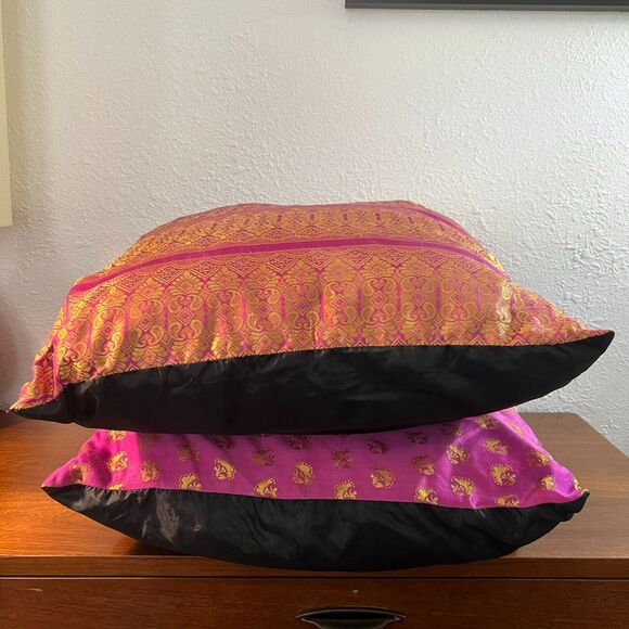 Large Square Pillows, Pink Gold, Floor Pouf, 20" x 20" inch - Picture 3 of 5
